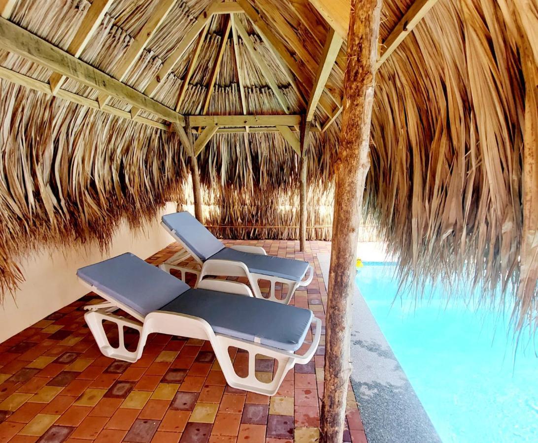 CASA ANTONIA Villapark Fontein mit Salzwasserpool Exterior foto