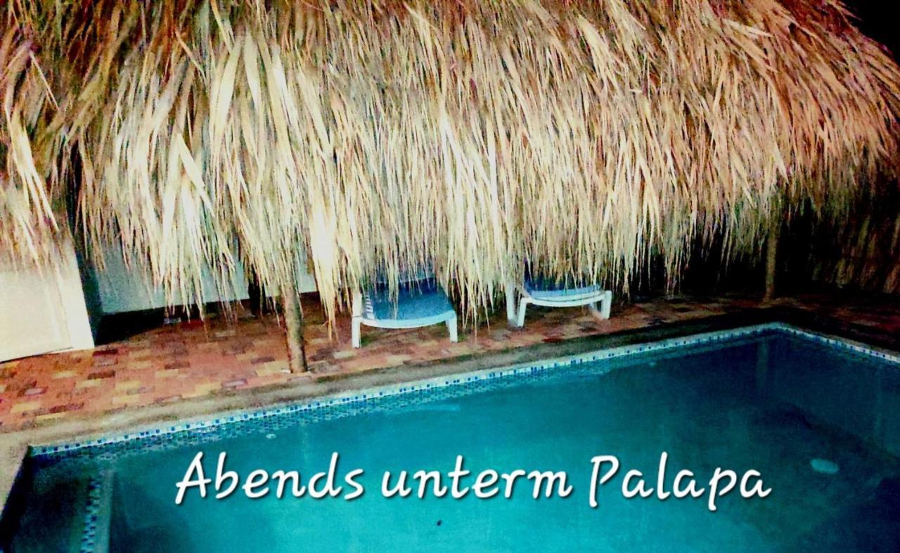 CASA ANTONIA Villapark Fontein mit Salzwasserpool Exterior foto